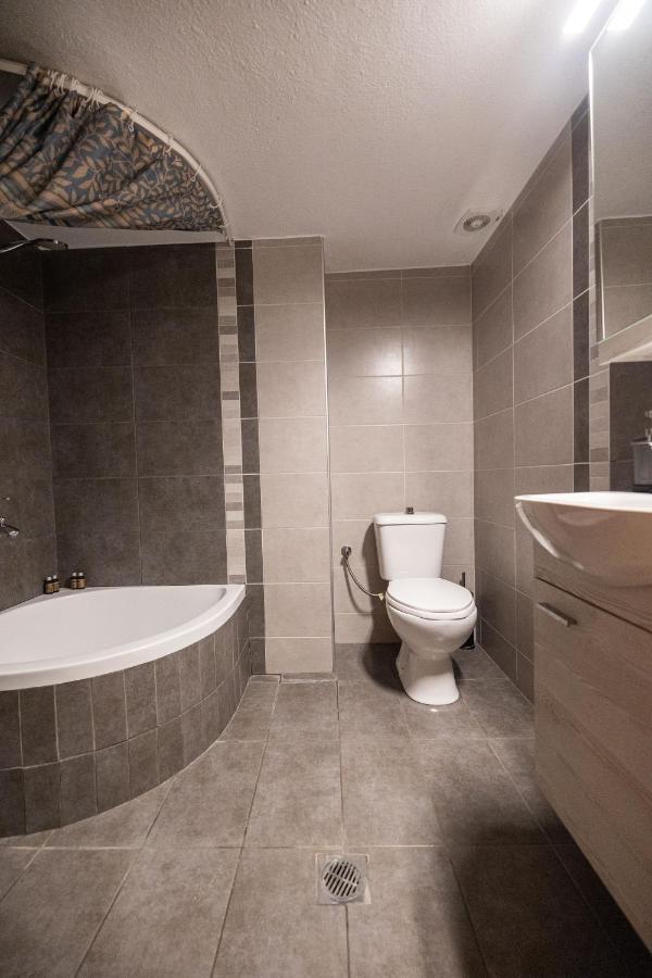 Delmare Posidonio Apartment Saloniki Zewnętrze zdjęcie