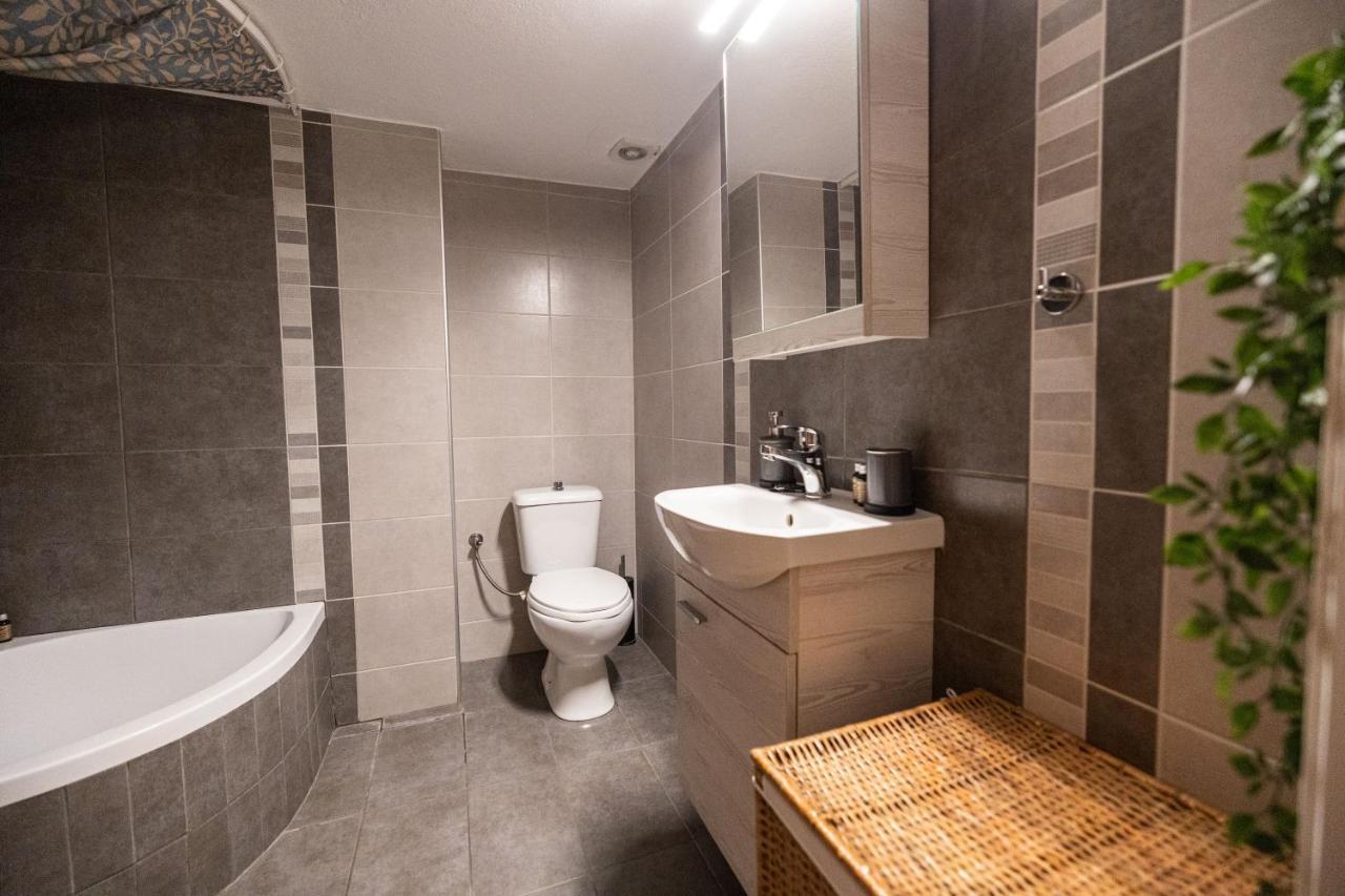Delmare Posidonio Apartment Saloniki Zewnętrze zdjęcie